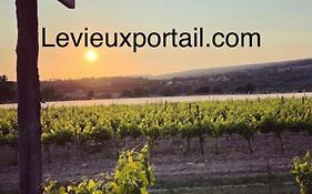 Le Vieux Portail