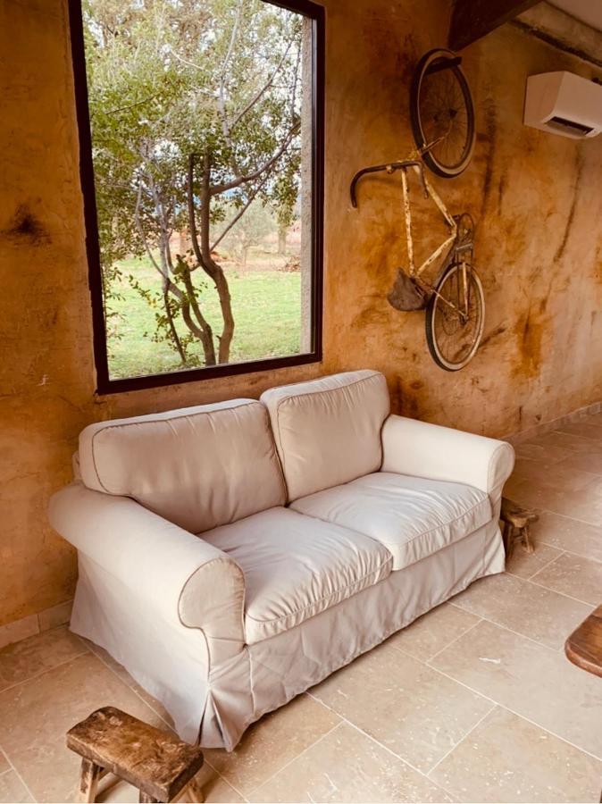 Bed and Breakfast Le Vieux Portail Saint-Saturnin-lès-Apt Esterno foto